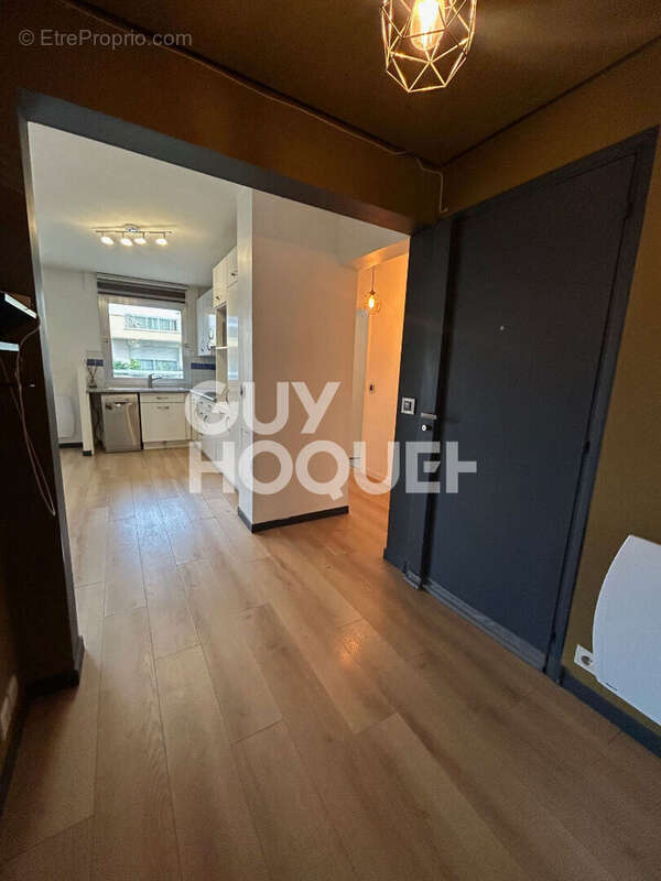 Appartement à LE PERREUX-SUR-MARNE