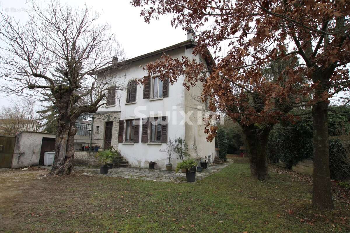 Maison à AMBERIEU-EN-BUGEY