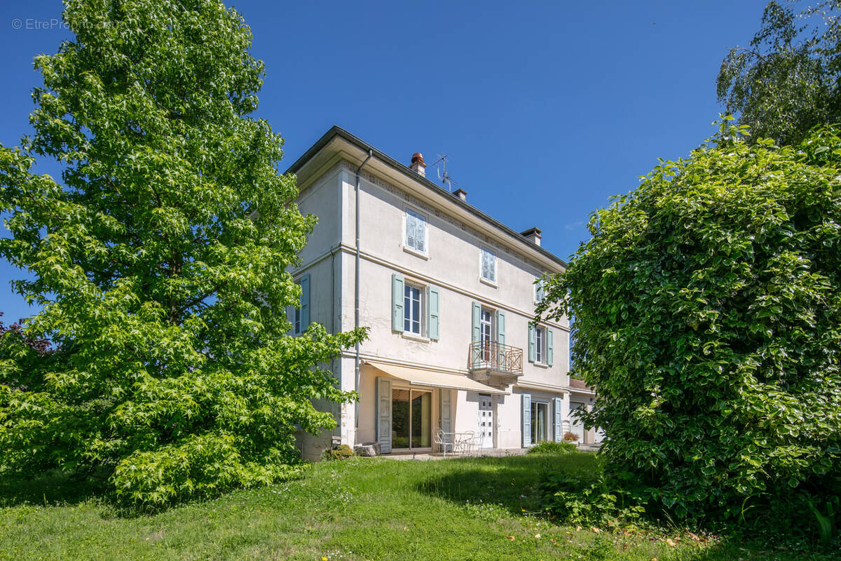 Maison à SAINT-ROMANS