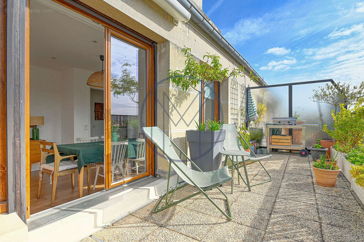 Appartement à VERSAILLES