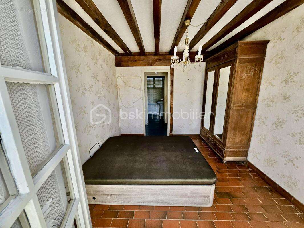 Maison à OZOIR-LA-FERRIERE
