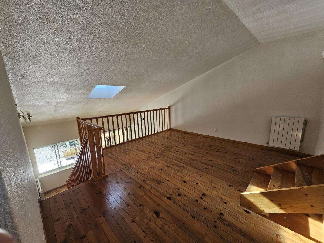 Maison à CASTET-ARROUY