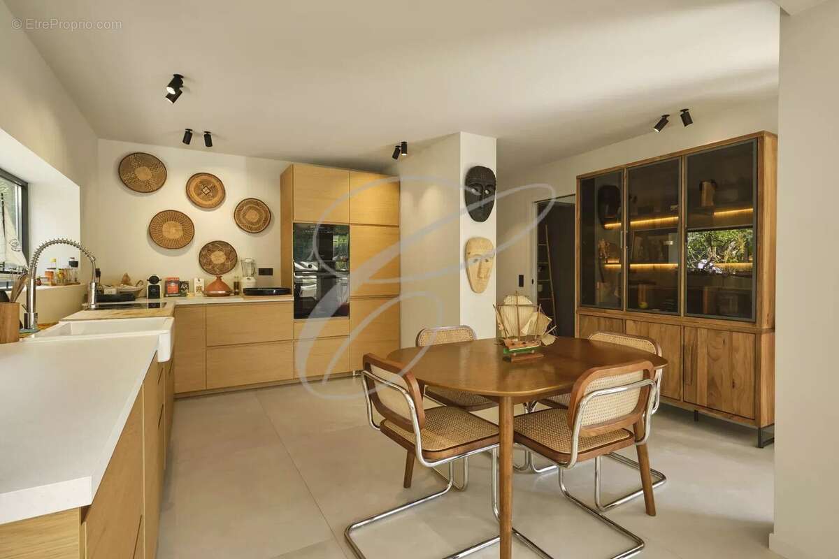 Roquebrune cap martin - 3 pieces - photo 5