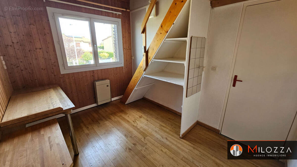 Maison 4 chambres avec garage et jardin - Saint-Quentin-Fallavier - photo 14
