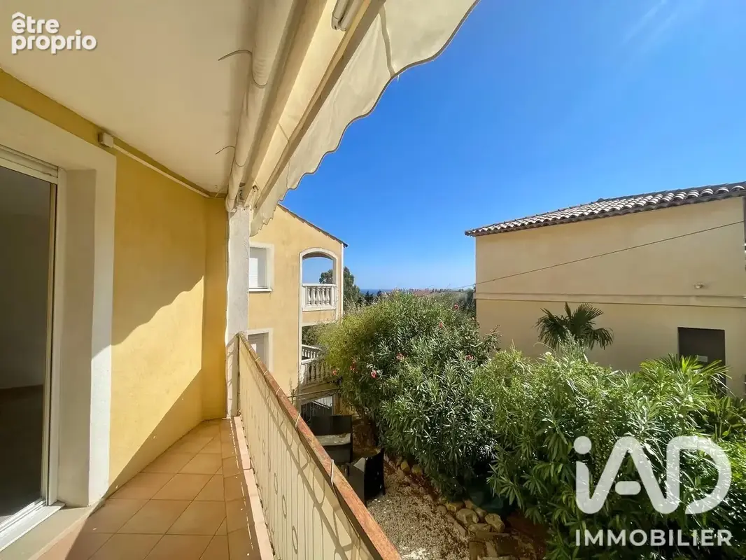 Photo 1 - Appartement à LA CROIX-VALMER