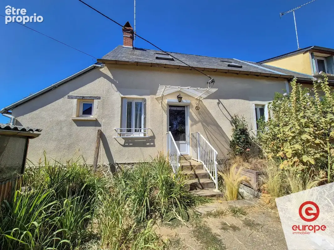 Maison à AUNAY-EN-BAZOIS