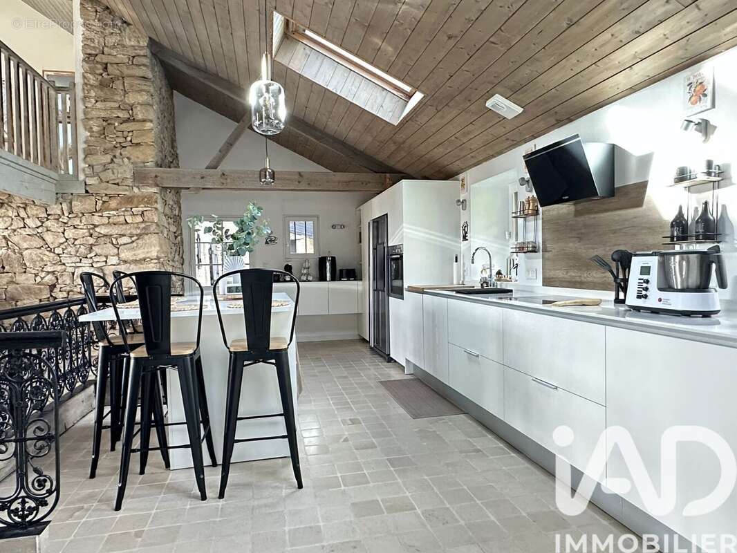 Photo 4 - Maison à SAINT-ETIENNE-DE-MONTLUC