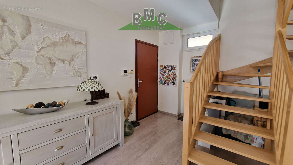 Appartement à LE PLESSIS-BOUCHARD