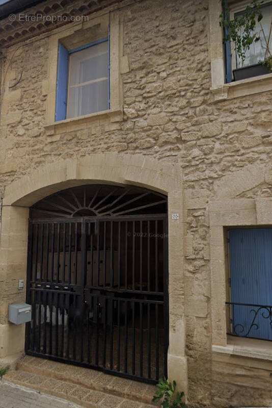 Appartement à GALLARGUES-LE-MONTUEUX