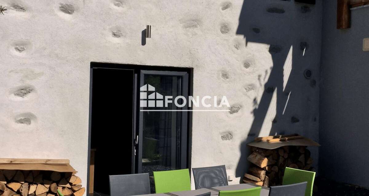 CHAMONIX-MONT-BLANC - ARGENTIÈRE : Maison rénovée 100 m² avec jardin, au pied des Grands Montets - photo 5