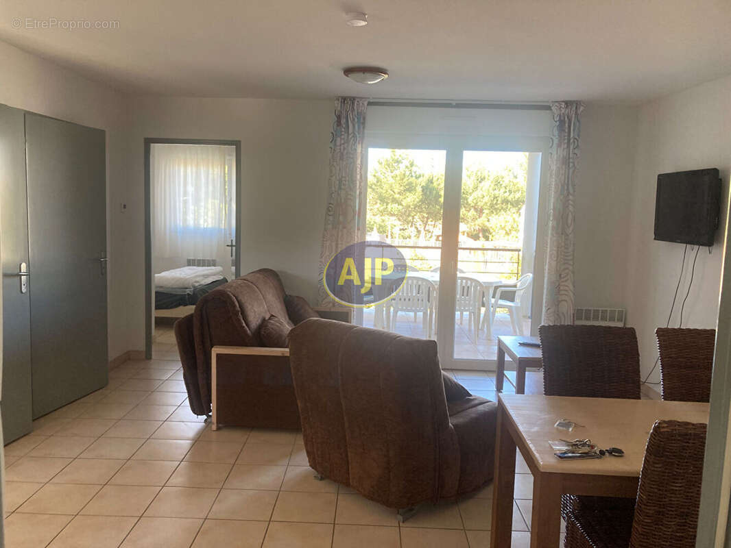 Appartement à LE VERDON-SUR-MER