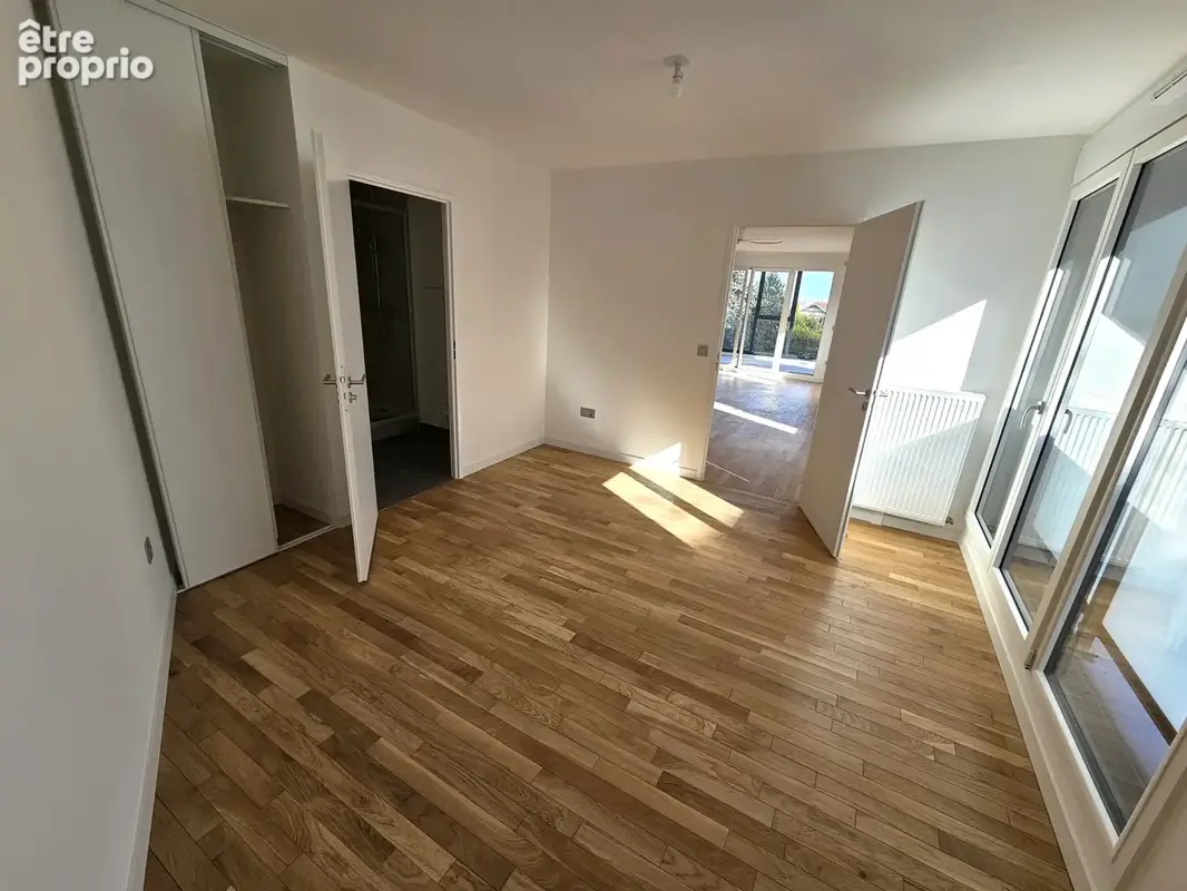 4p de 102 m2 avec balcon et jardin d'hiver   Expo Sud-Ouest - photo 5