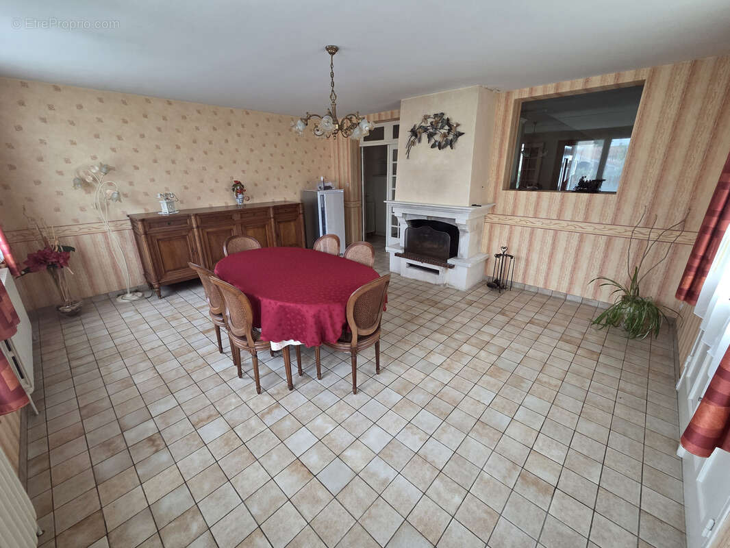 Maison à TREIZE-VENTS