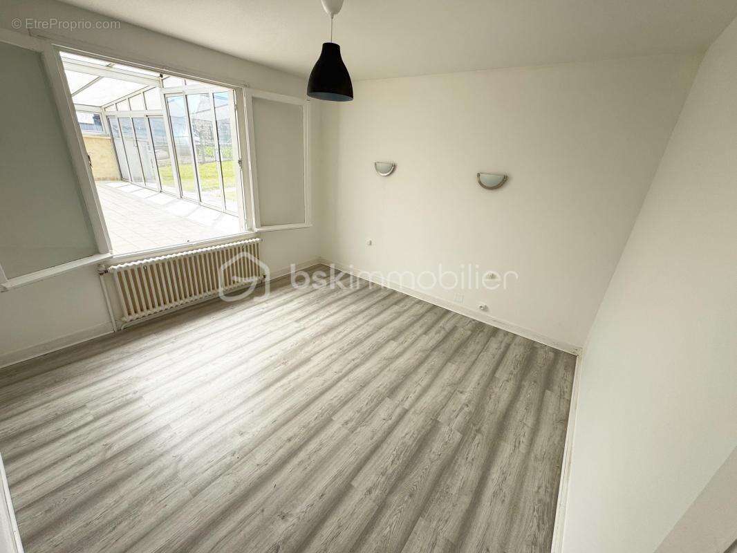 Maison à LA FERTE-MACE