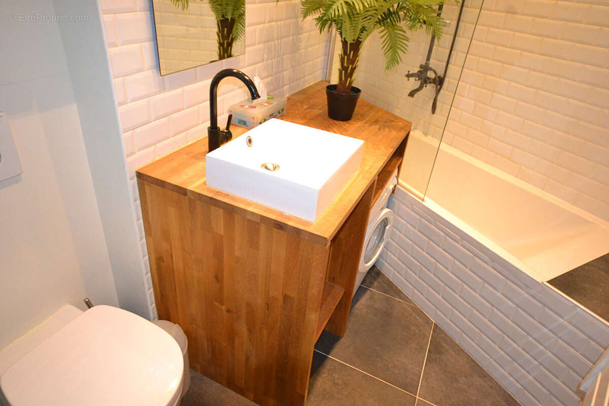 Appartement à PARIS-9E