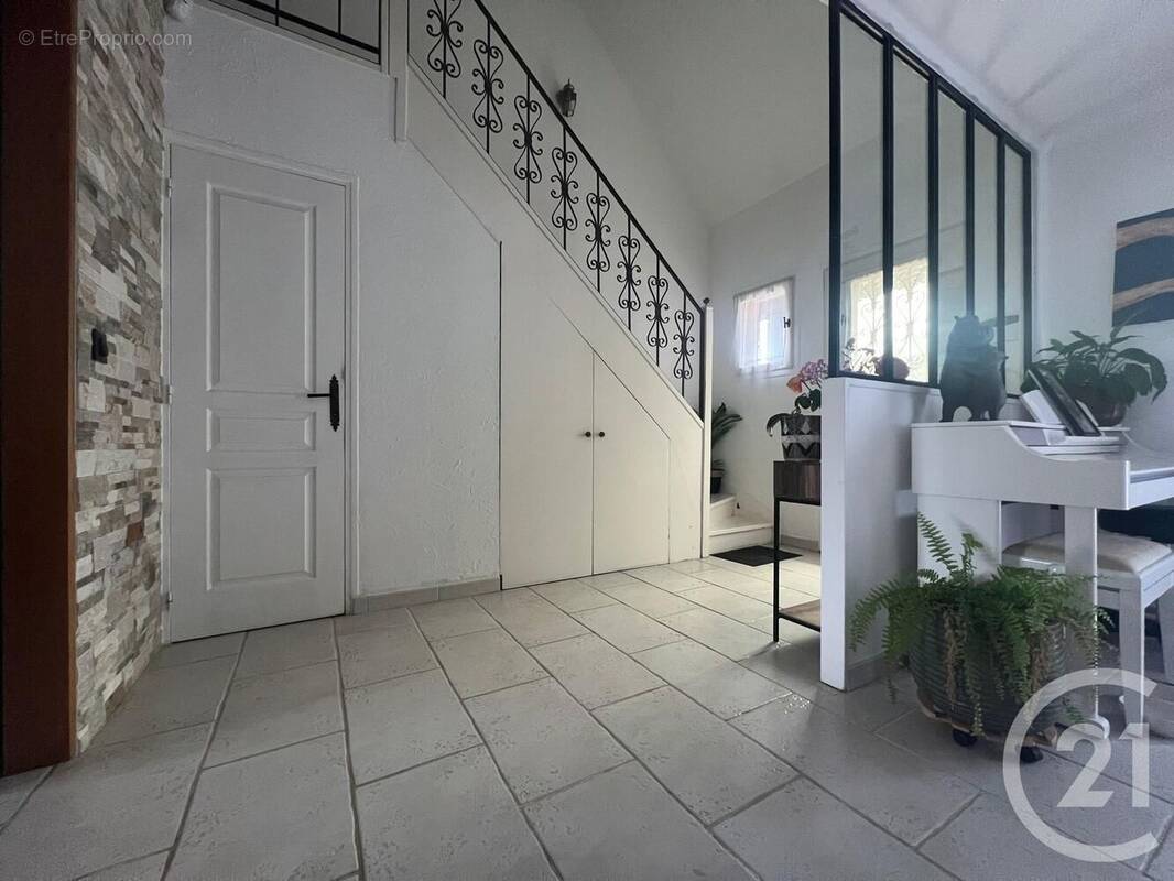 Maison à DAMMARTIN-EN-GOELE