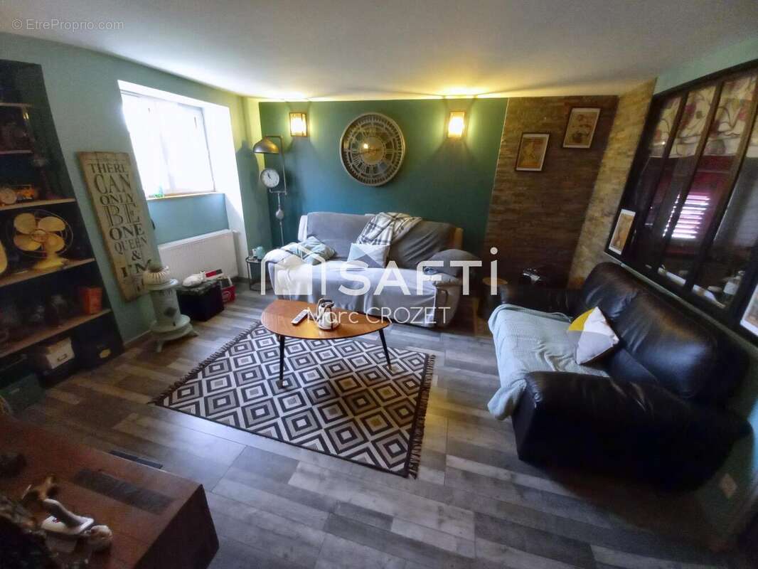 Photo 8 - Maison à AIGUEPERSE