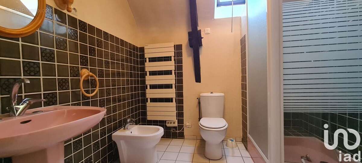 Maison 135 m² à Larre  - photo 8