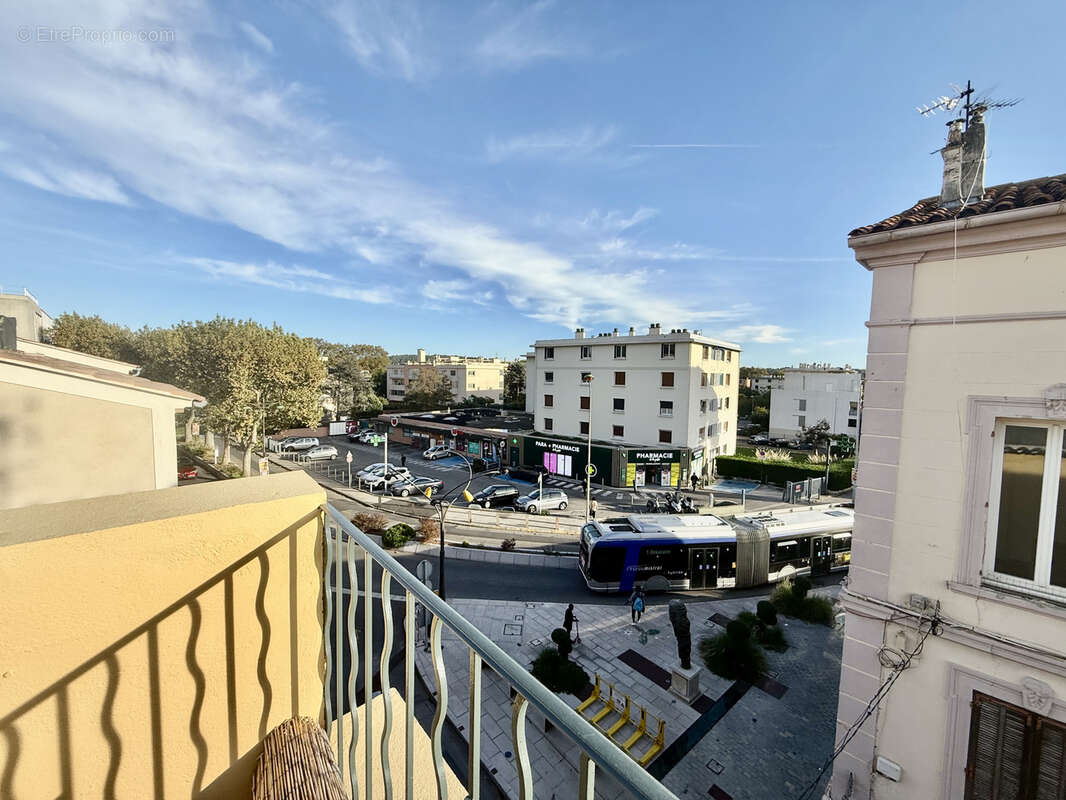 Appartement à LA VALETTE-DU-VAR