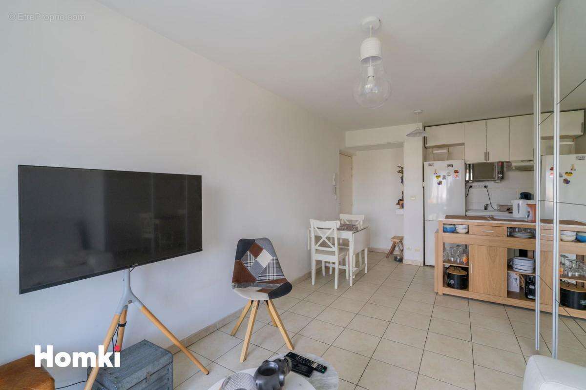 Appartement T2 de 38 m² à Marseille 13008, Avenue Jules Cantini - photo 5