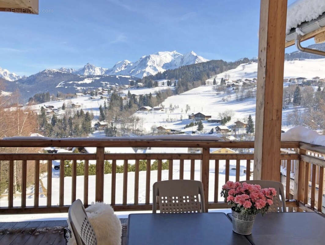Appartement à COMBLOUX