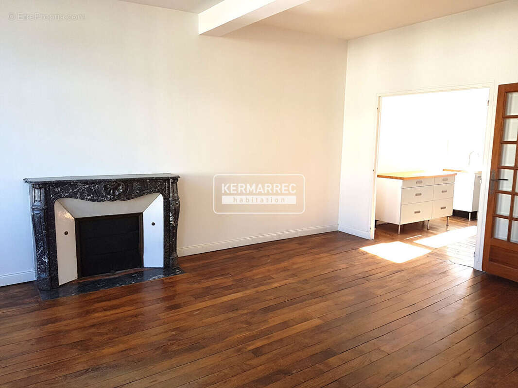 A VENDRE Appartement T3 bis à VITRE 79.57 m² - 184 100  HAI - photo 3