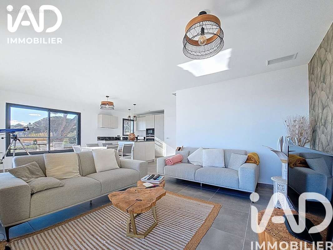 Appartement 90 m² à Sainte-Maxime  - photo 5