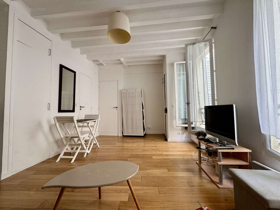 Appartement à PARIS-6E