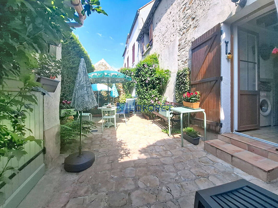 Maison à TOUQUIN