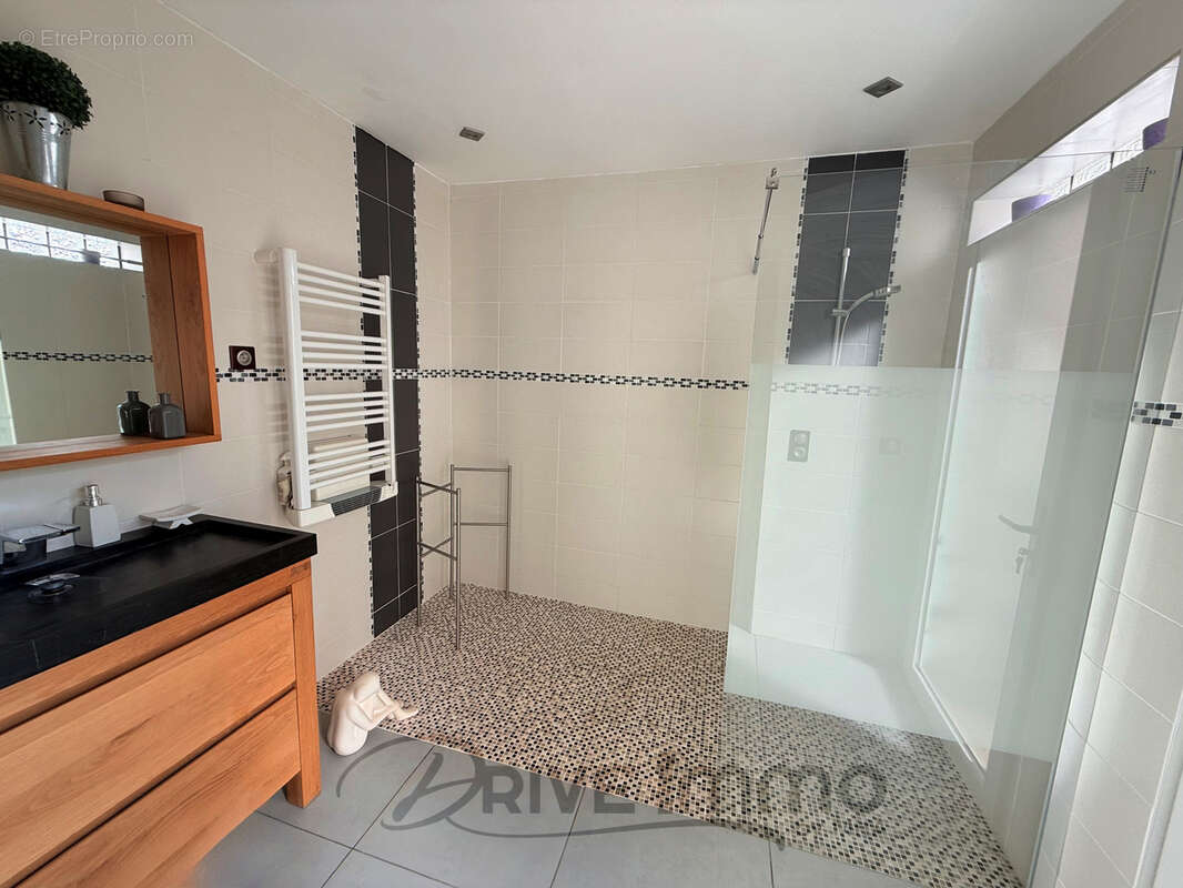 Drive immo nissan-lez-enserune... villa 200m2 plain pied positionnement idéal - photo 14