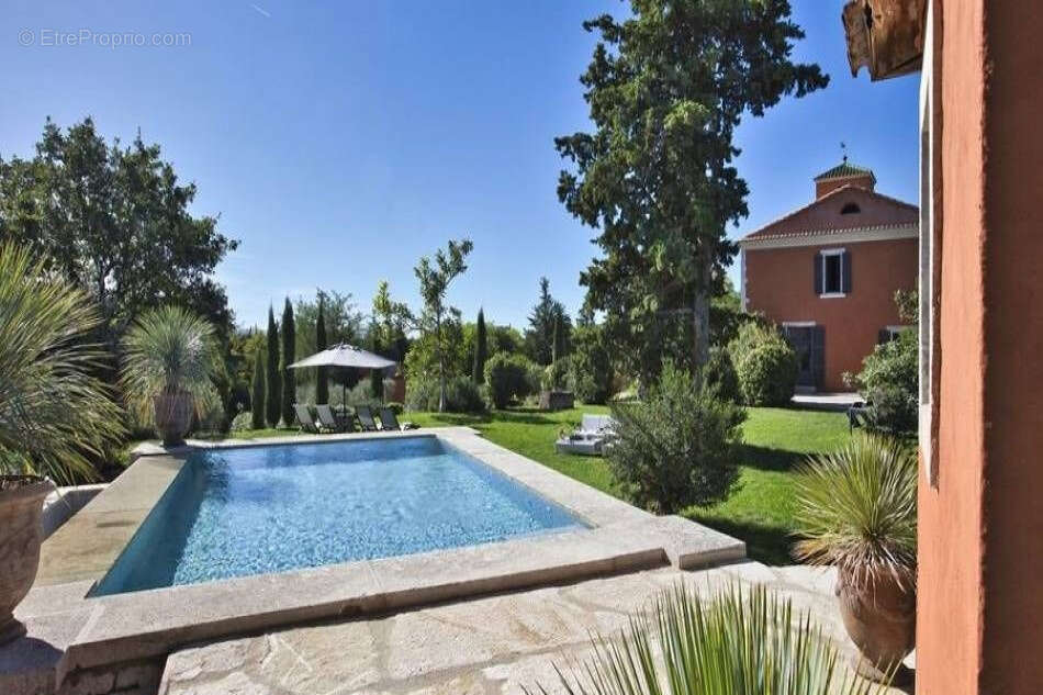 Maison à LORIOL-DU-COMTAT