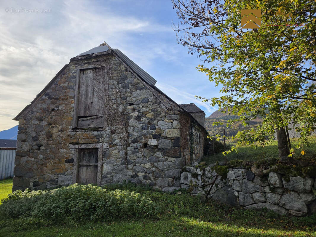 Maison à SALLES