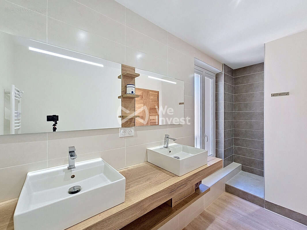 Appartement à MARCILLAC-VALLON