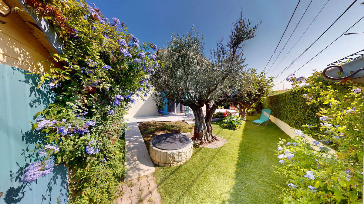Maison Frejus 4 pièce(s) 102.46 m2 - photo 12