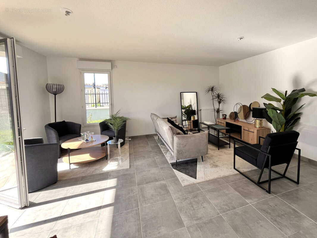 Appartement T3 de 2024 avec jardin - photo 2