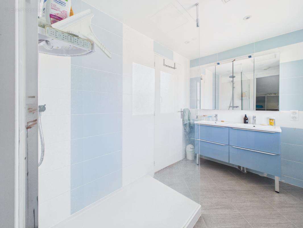 CHAMBÉRY - Maison - 109.50 m2 + terrain de 799m² - photo 13