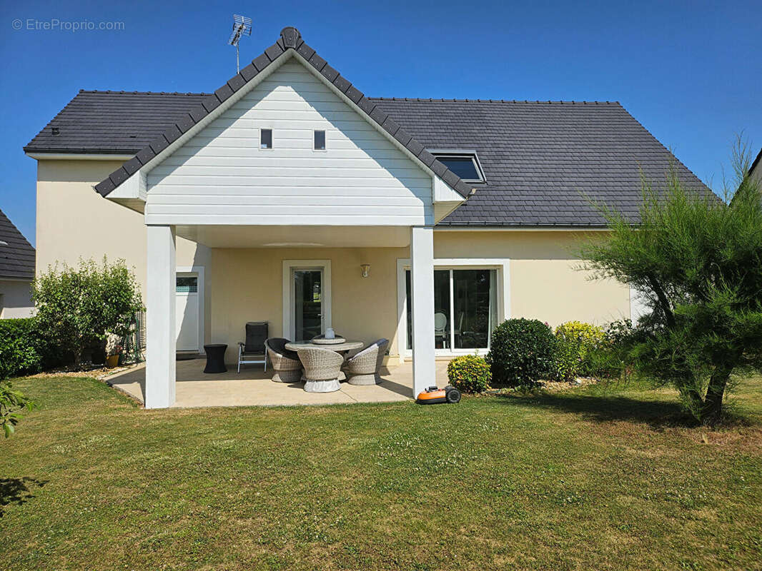 Maison d'exception à Vendre à Rivery - Un Écrin de Prestige de 200 m² - photo 15
