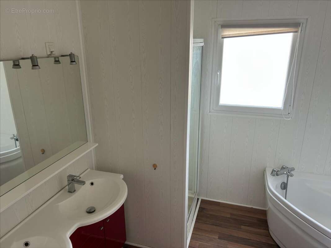 Maison à SAINT-GEORGES-LES-BAILLARGEAUX