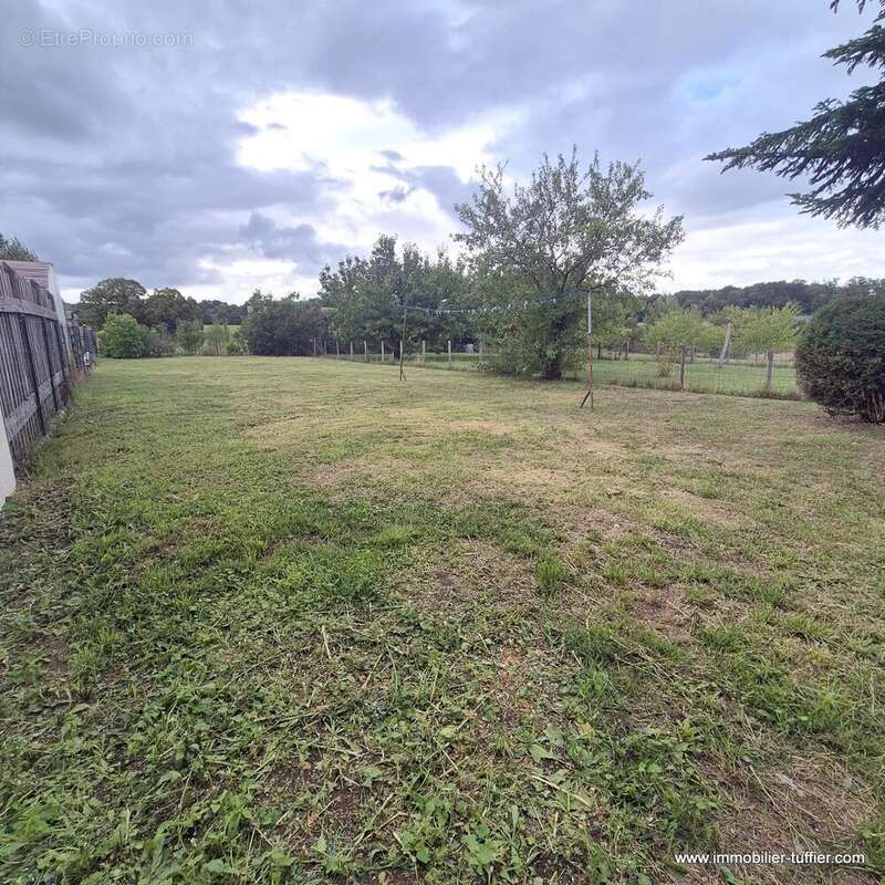 Maison à SAINT-CORNEILLE