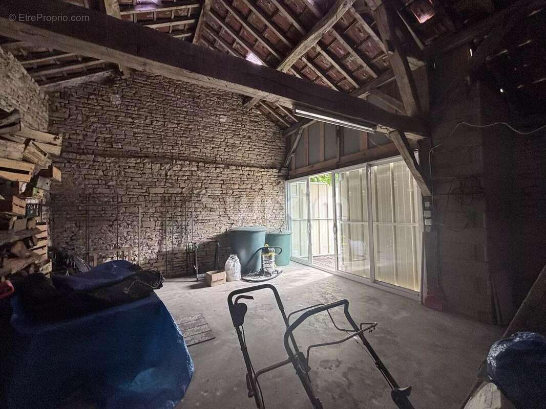 Maison à PRECY-LE-SEC