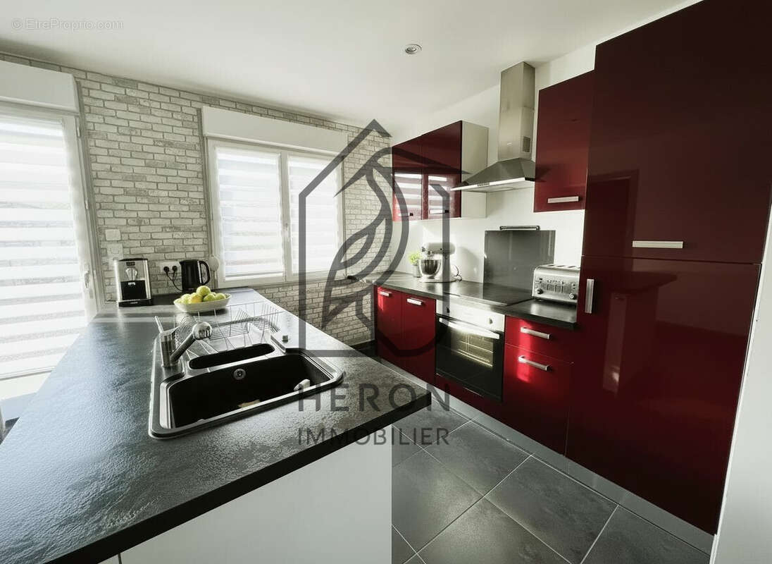 Maison à SAILLY-SUR-LA-LYS