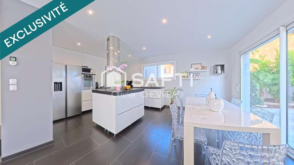 Photo 2 - Maison à LA VALETTE-DU-VAR