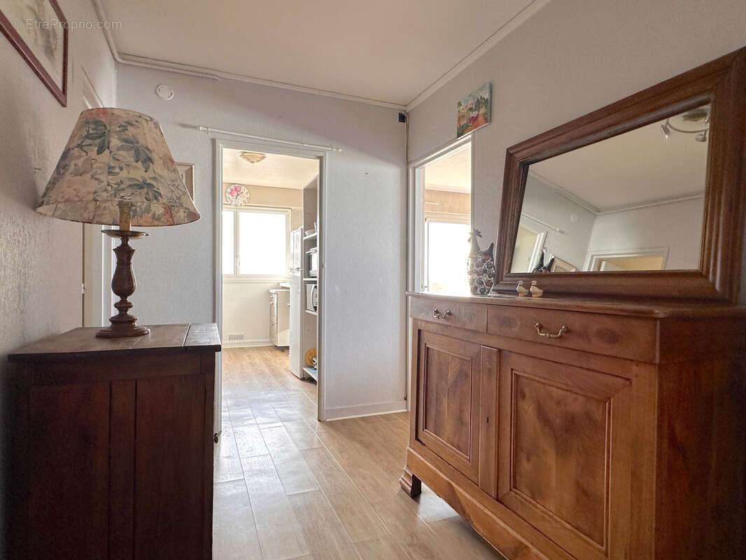 Appartement T4 de 88 m2, 3 chambres, loggia et parking - photo 12