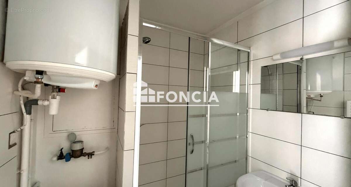 Appartement à VIZILLE
