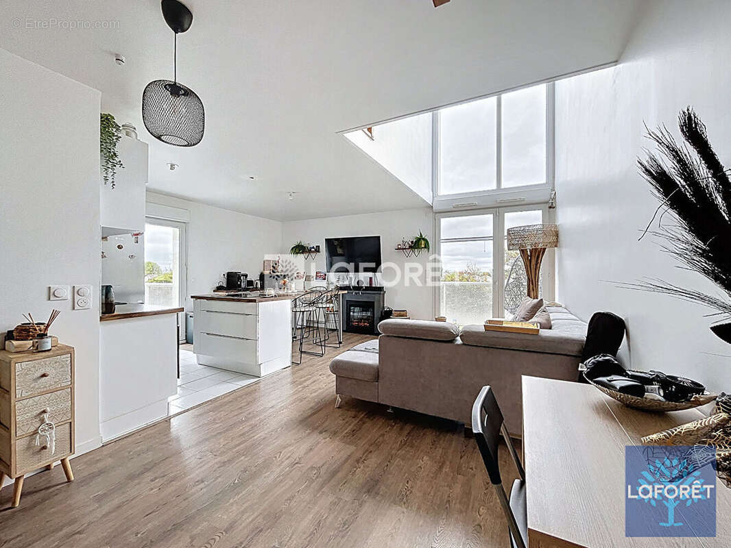 Appartement à VILLENEUVE-LE-ROI