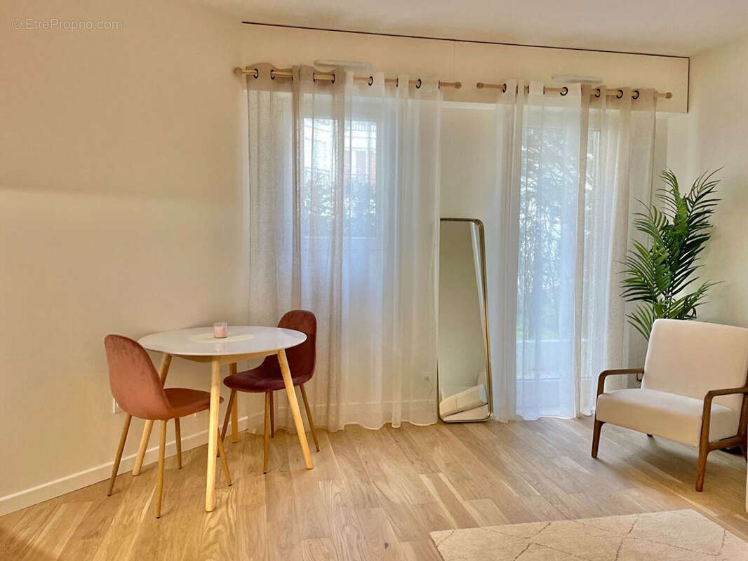 Appartement à SAINT-MAURICE