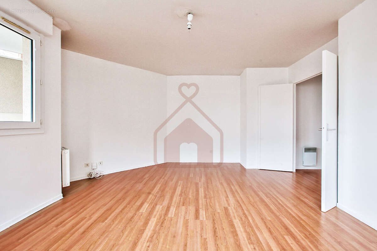 Appartement à LE KREMLIN-BICETRE