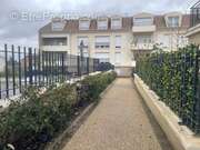 Appartement à LES CLAYES-SOUS-BOIS