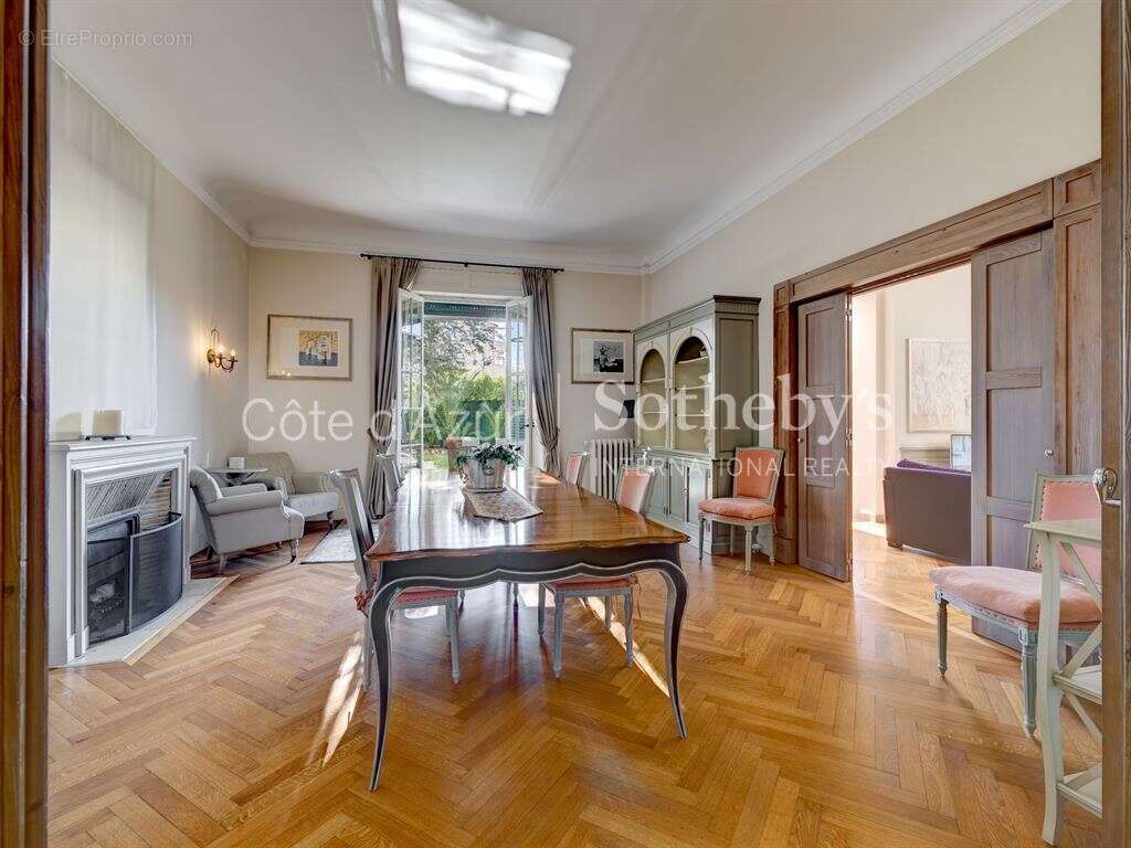 Maison à CANNES