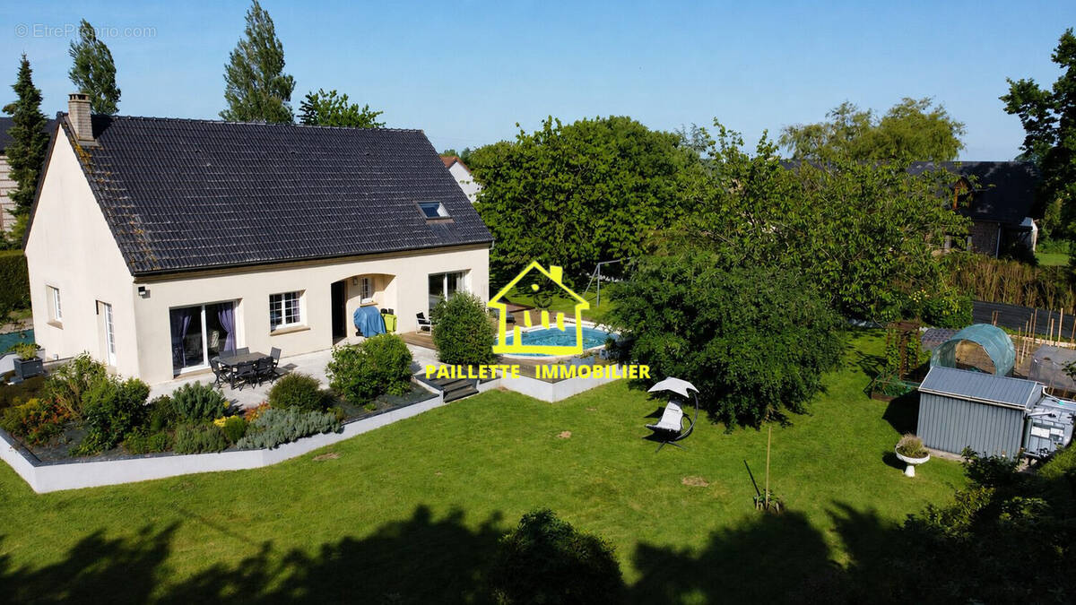 Maison à SAINT-JOUIN-BRUNEVAL